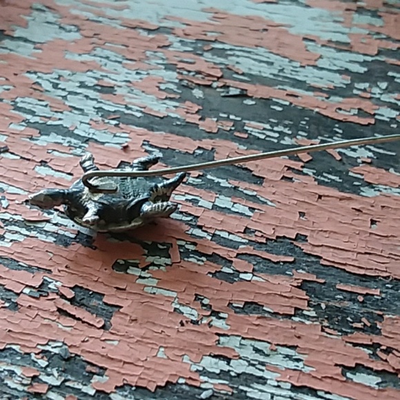 Sterling Turtle Pin - Picture 3 of 5